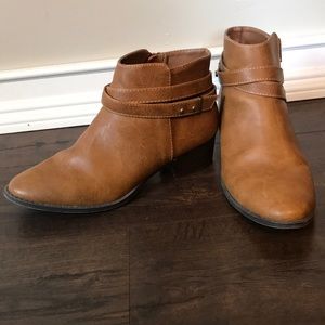 Ankle booties